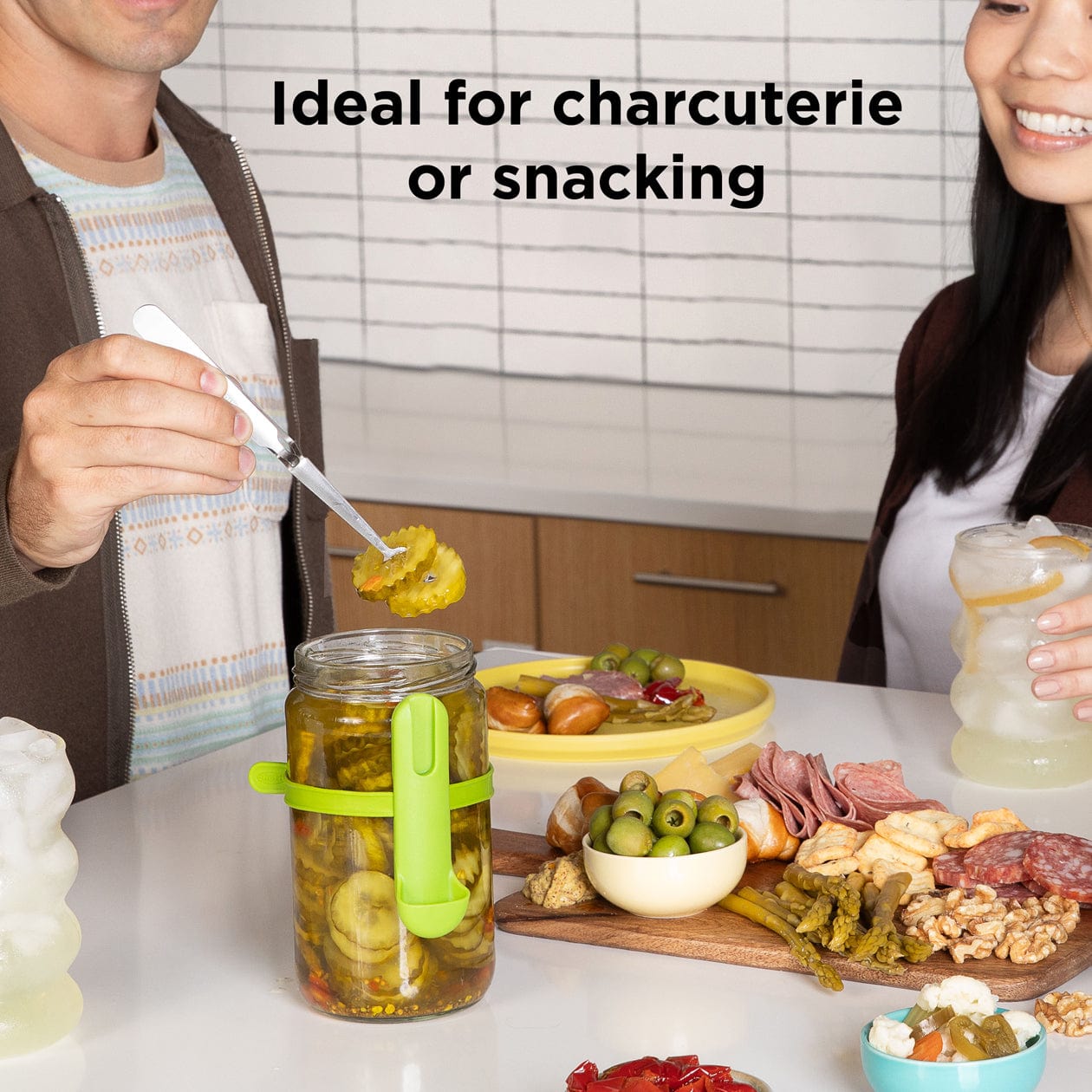 Chef'n Condiment Fork Fridge Fork Pro Collection Squeeze n’ Hold Condiment Fork Fridge Fork Pro Collection Squeeze n’ Hold Condiment Fork