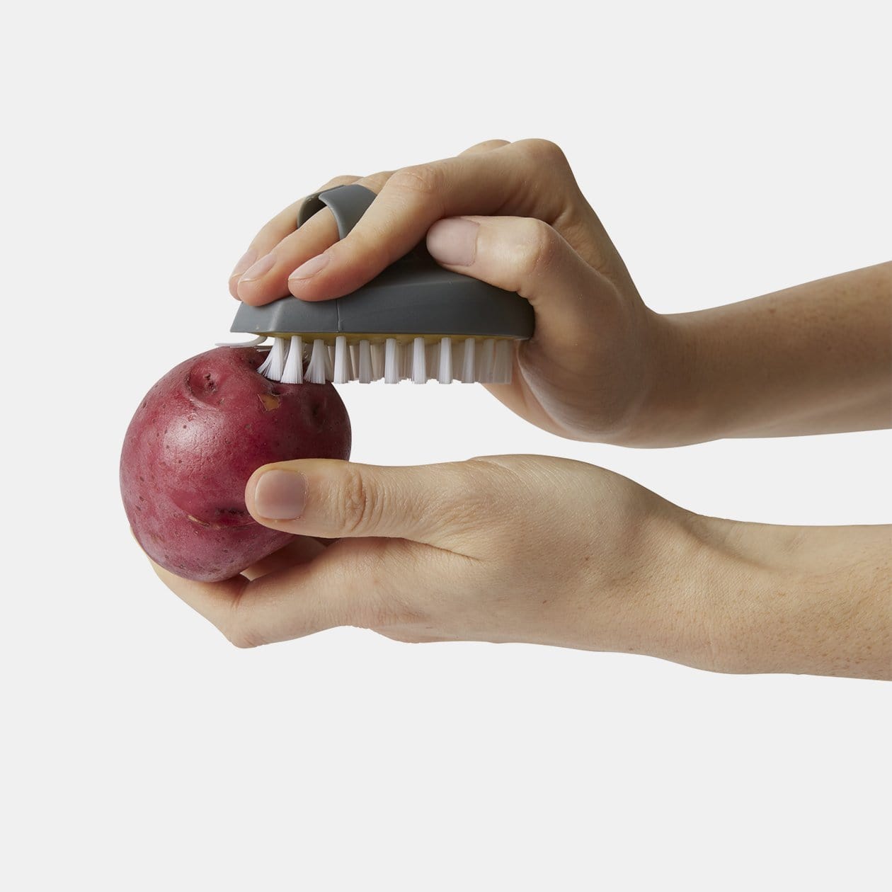Chef'n Fruit & Vegetable Prep PalmBrush Vegetable Brush Bundle Item