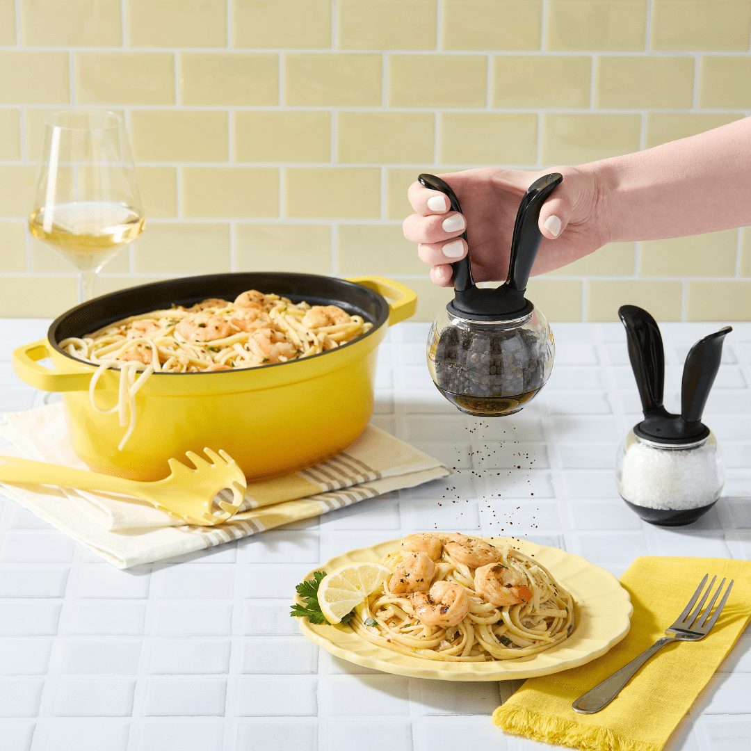 Chef'n Salt & Pepper SaltBall Salt Grinder