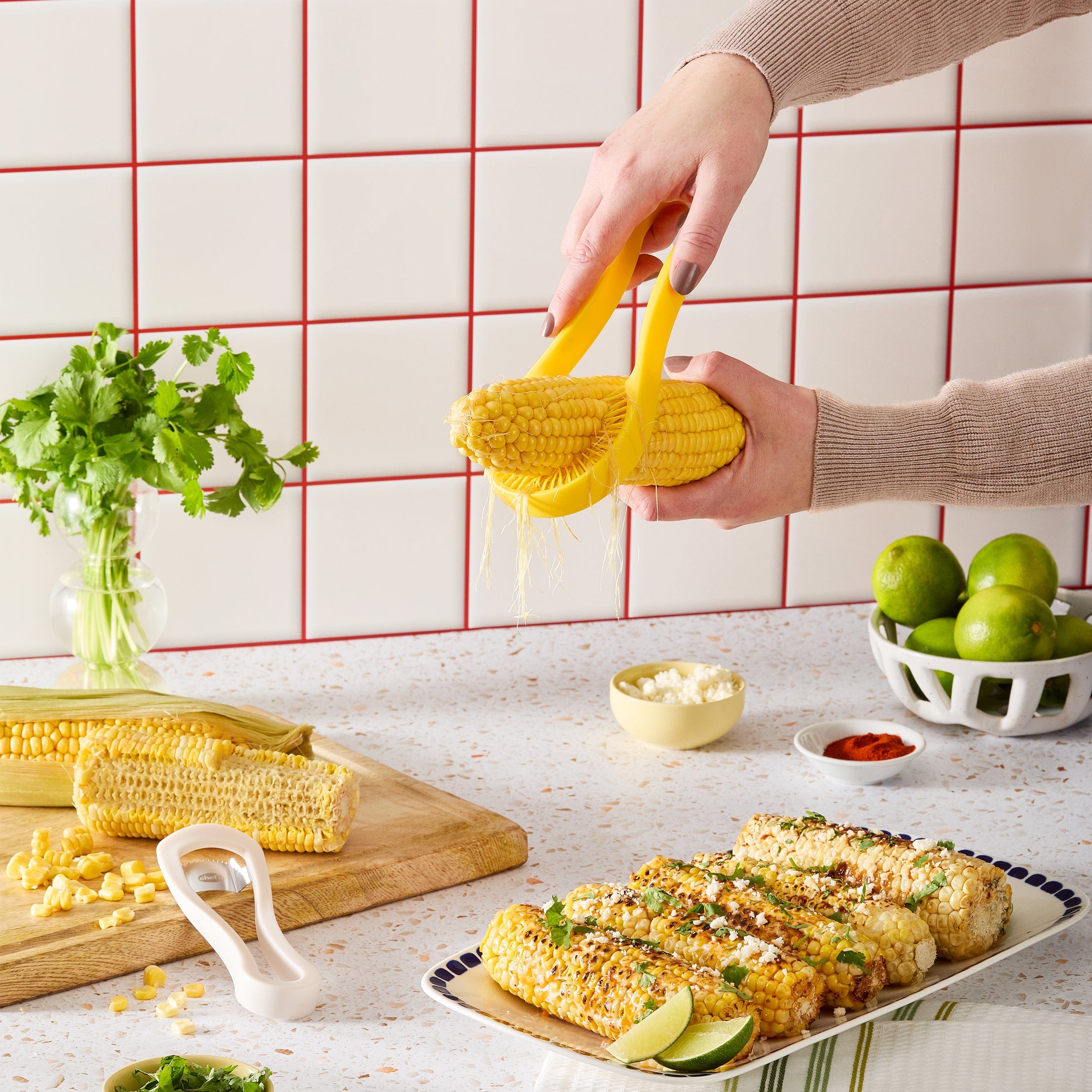 Chef'n Corn Silkster & Peeler Nesting Corn Tool Set Corn Silkster & Peeler Nesting Corn Tool Set