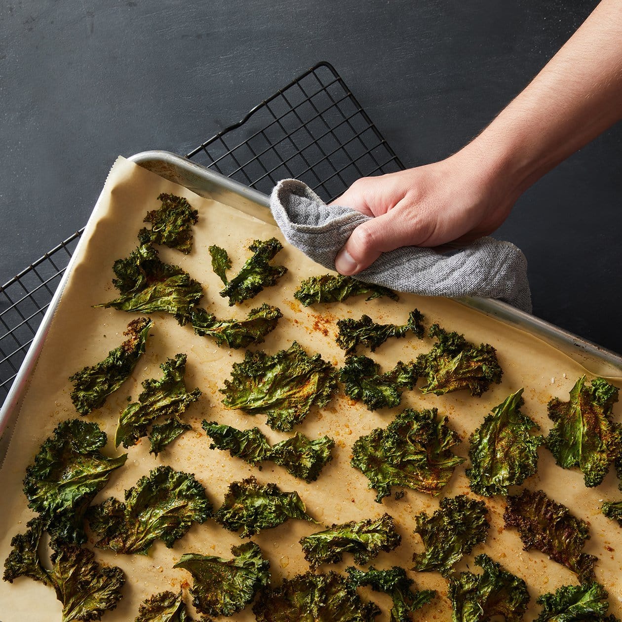 Chef'n Fruit & Vegetable Prep Looseleaf Plus Kale and Greens Stripper