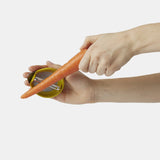 Peeler-Palm Held Vegetable Peeler – The Low Vision Store